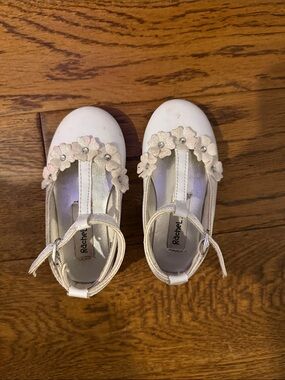 Rachel Shoes White Girls' Floral T-Strap Dress Shoes